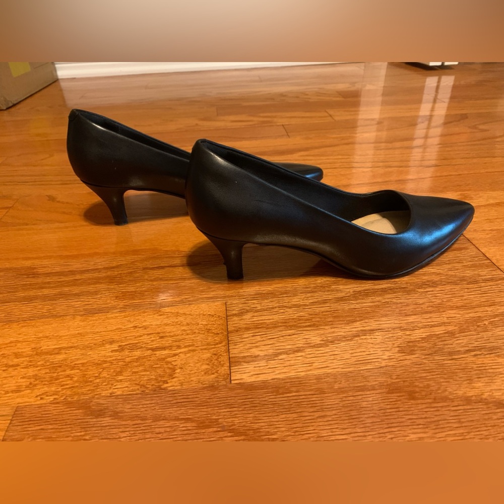 Clarks Pumps